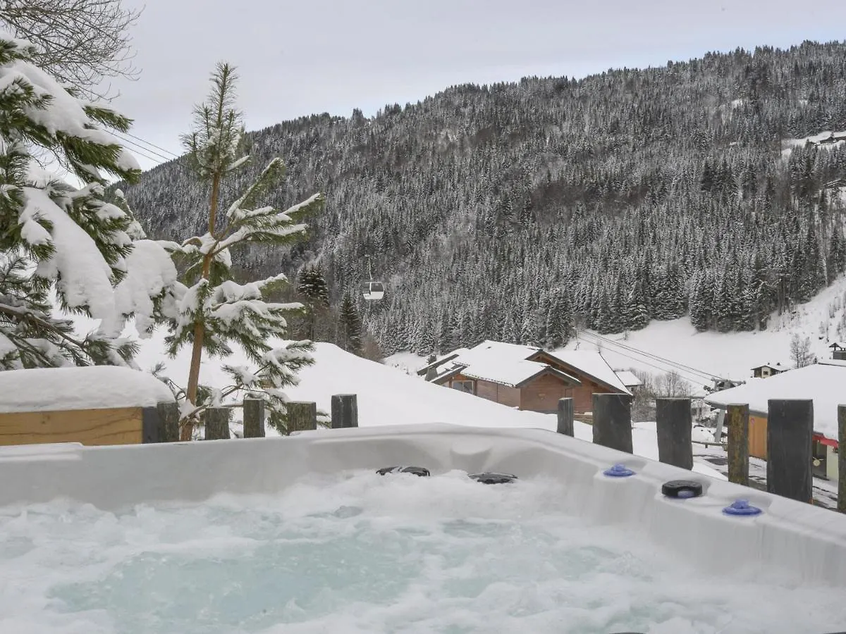 Chalet Familial Avec Jacuzzi, Garage Et Cheminee Aux Gets - Fr-1-671-245 Les Gets 0*,  France